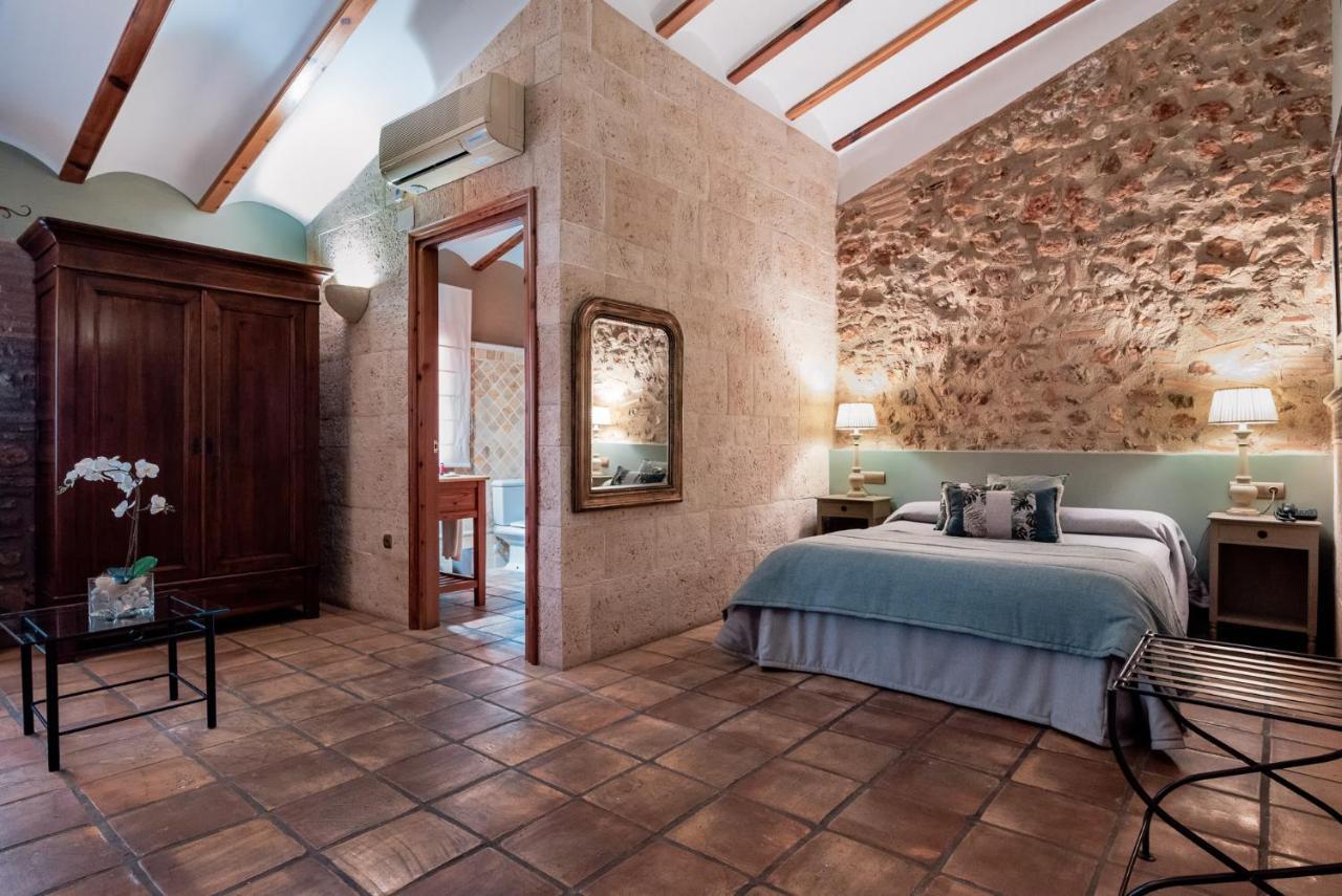 Hotel Casa Babel Villalonga Екстериор снимка