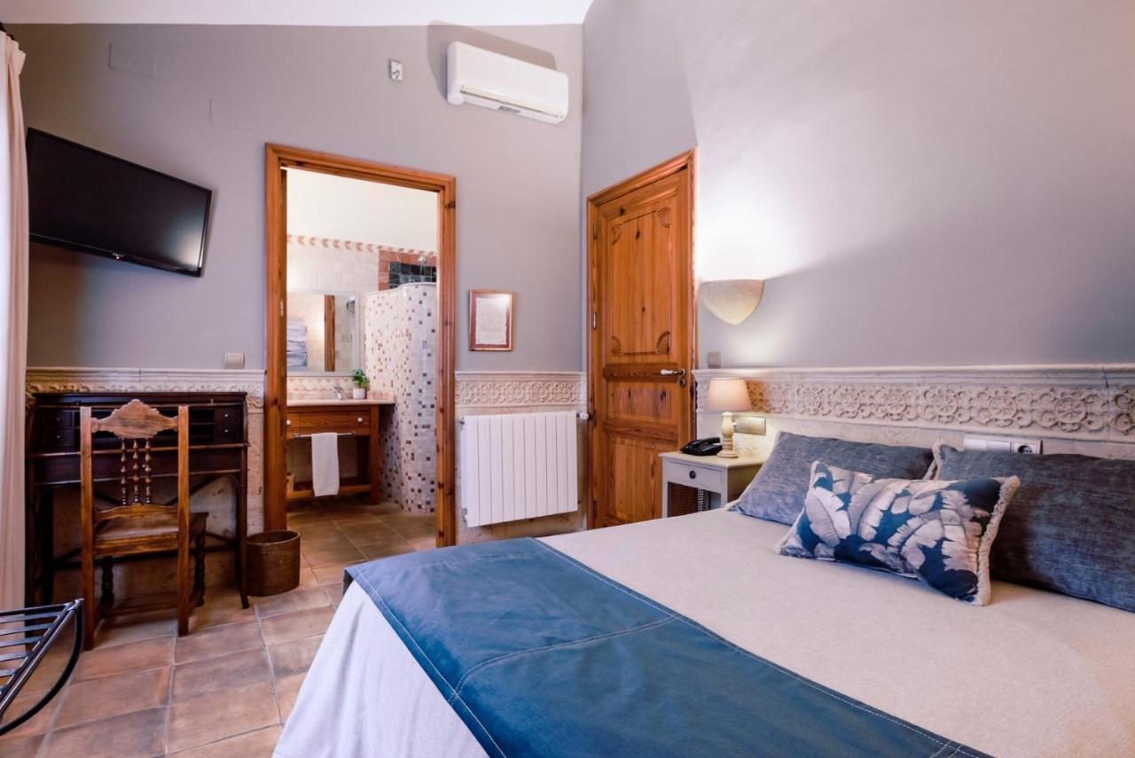 Hotel Casa Babel Villalonga Екстериор снимка