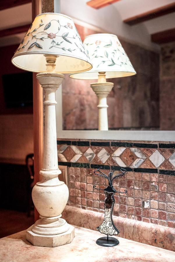 Hotel Casa Babel Villalonga Екстериор снимка