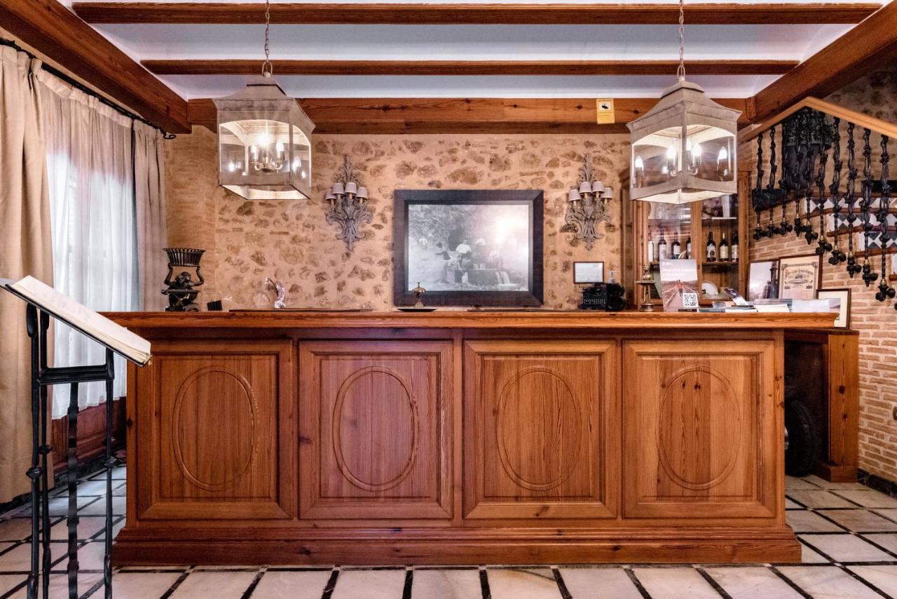 Hotel Casa Babel Villalonga Екстериор снимка