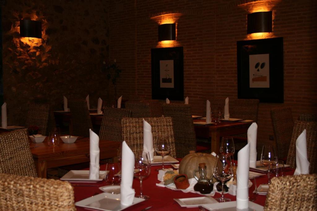 Hotel Casa Babel Villalonga Екстериор снимка