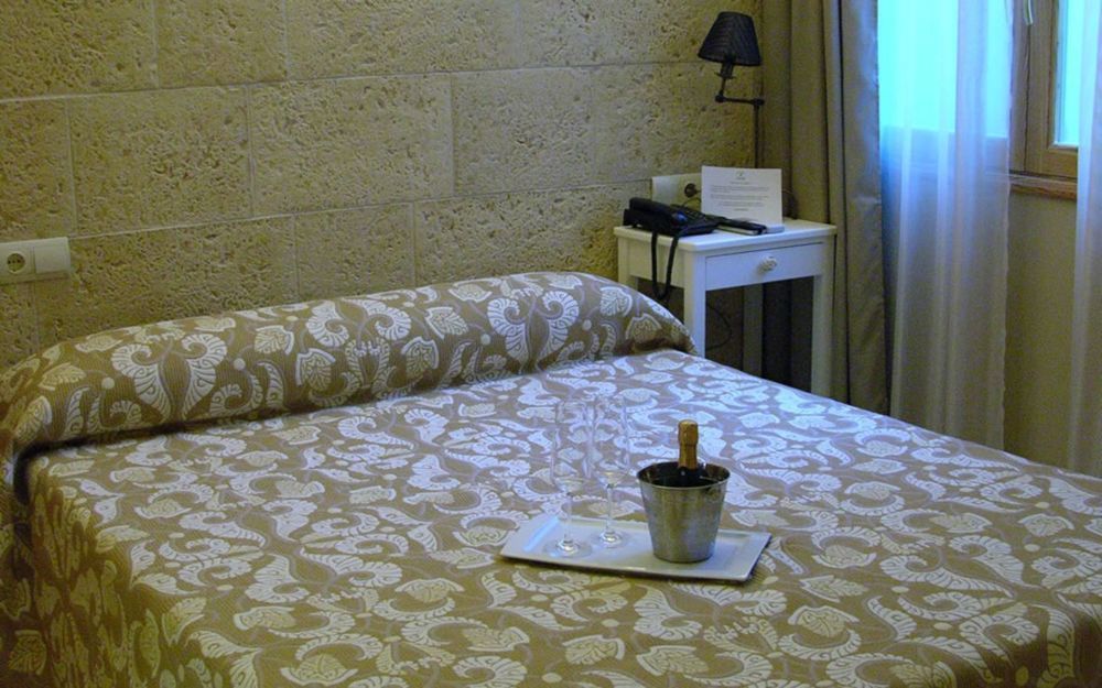 Hotel Casa Babel Villalonga Екстериор снимка